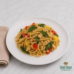 สปาเก็ตตี้ กะเพราไก่ | Salad House