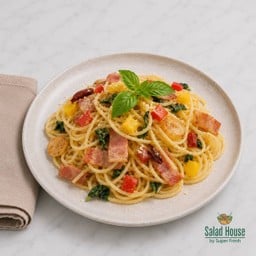 สปาเก็ตตี้ เบคอนโอลิโอ | Salad House